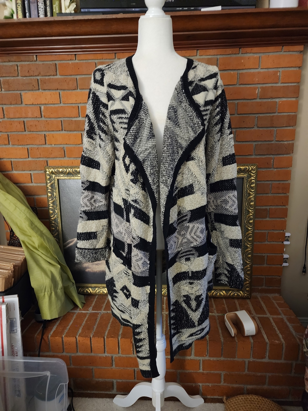 Lucky Brand Black and Cream Open-Front Geometric Cardigan